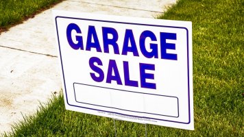Garage Sale Tips and Tricks (Advice & Guide)