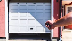 How Garage Door Remote Works (Info& Troubleshooting)